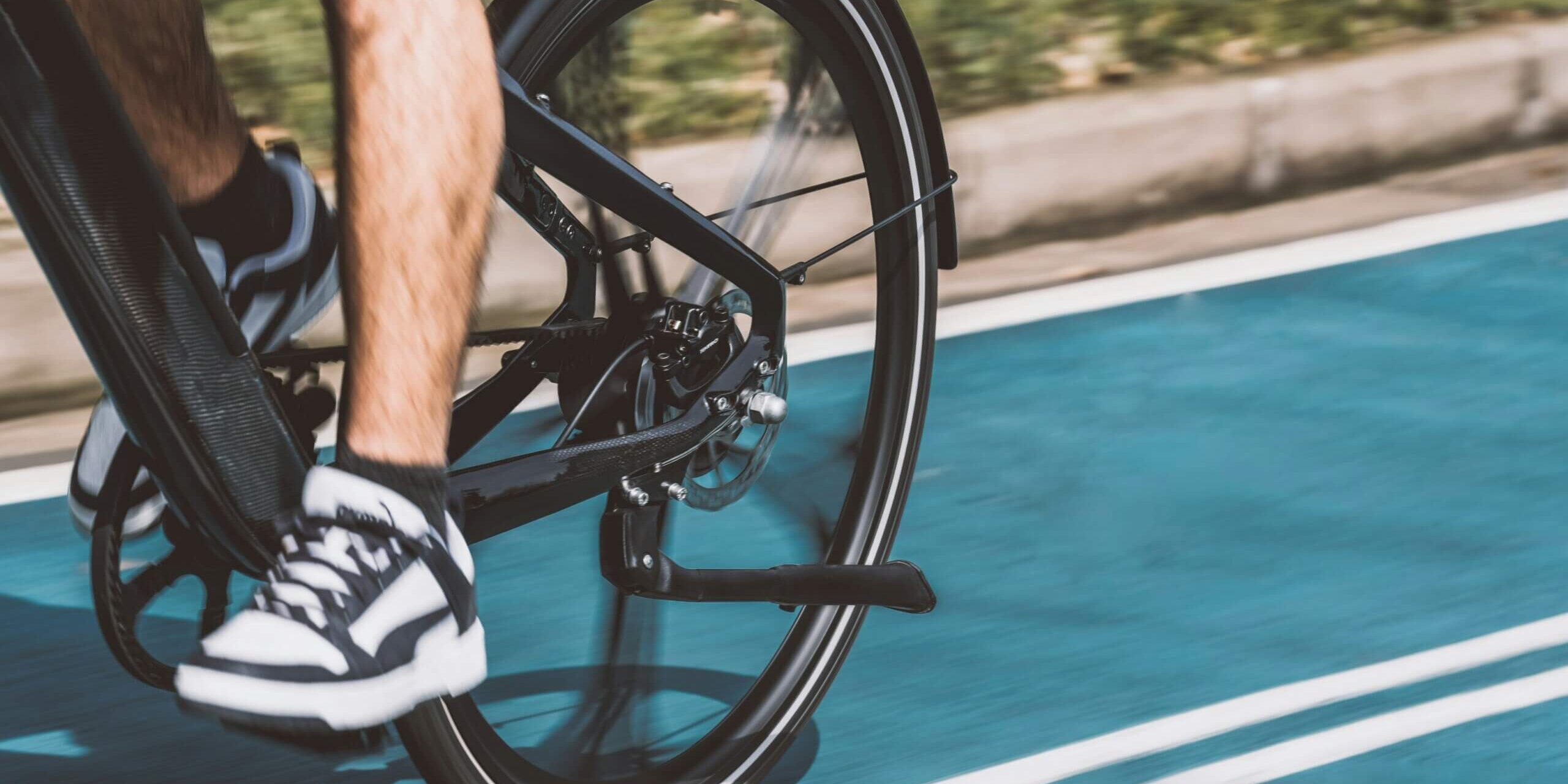 truckrun-pEMu4mqlw7s-unsplash